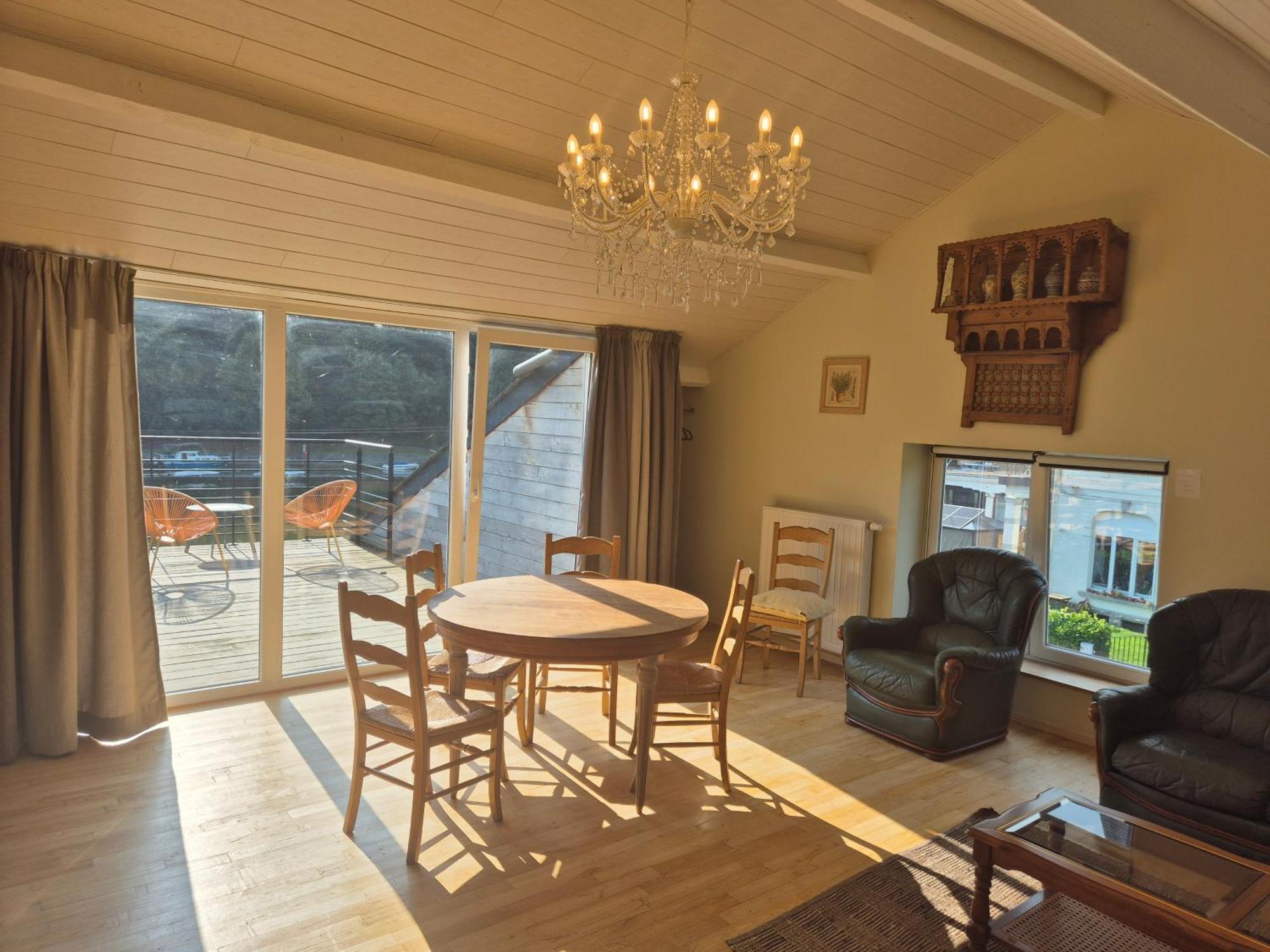 Bed and Breakfast Panama Rio Waulsort Экстерьер фото
