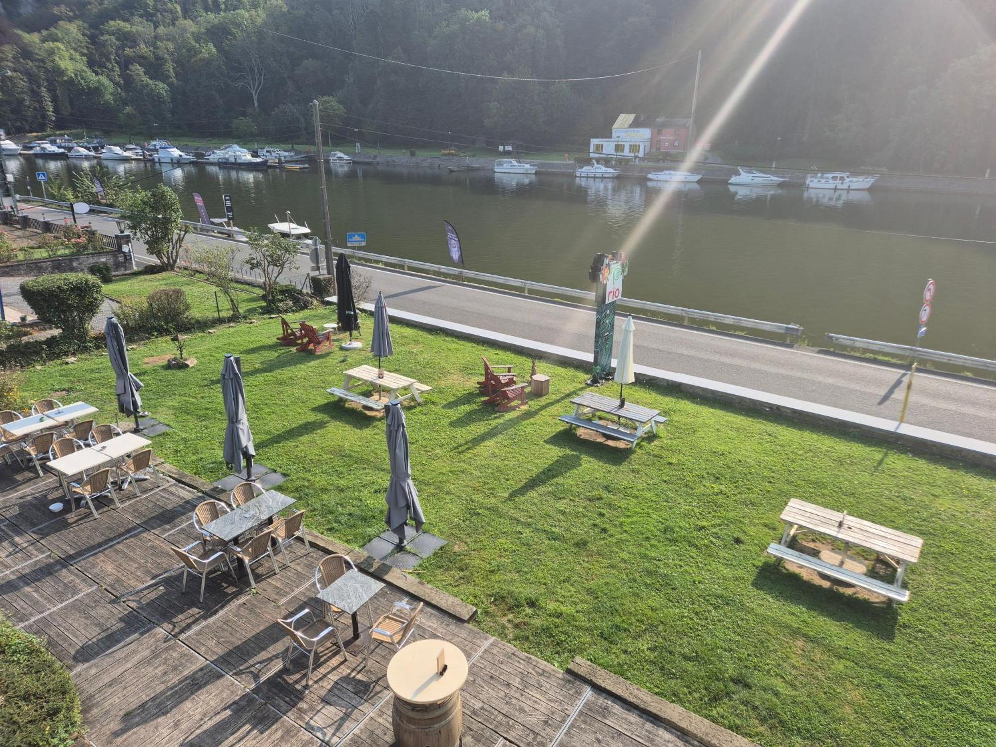 Bed and Breakfast Panama Rio Waulsort Экстерьер фото